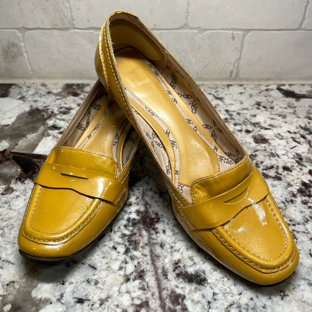 Loafer Pump